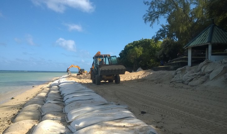 SNW geobags for coastal protection